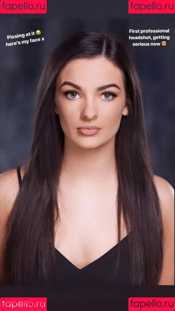 Charlotte Craig Onlyfans Photo Gallery 