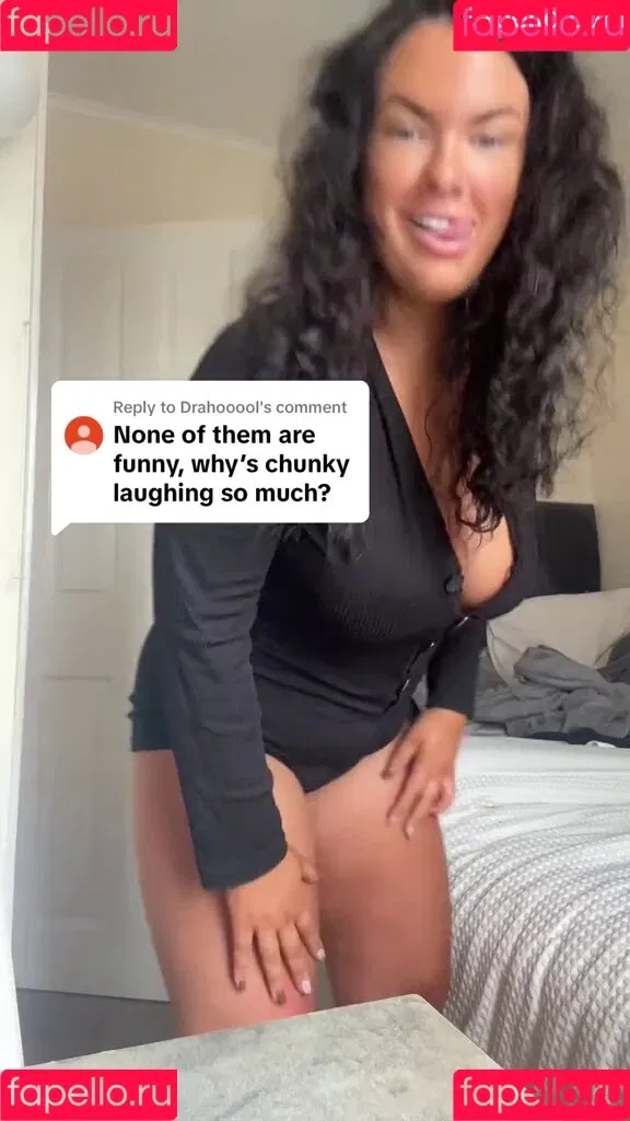 Charlotte Craig Onlyfans Photo Gallery 