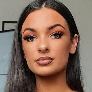 Charlotte Craig Onlyfans Photo Gallery 