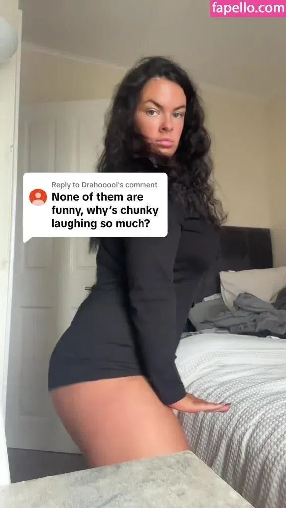 Charlotte Craig Onlyfans Photo Gallery 