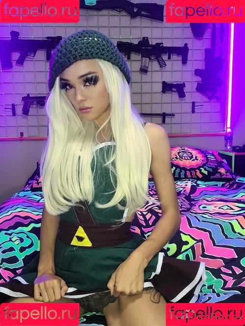 xzeldababex Onlyfans Photo Gallery 