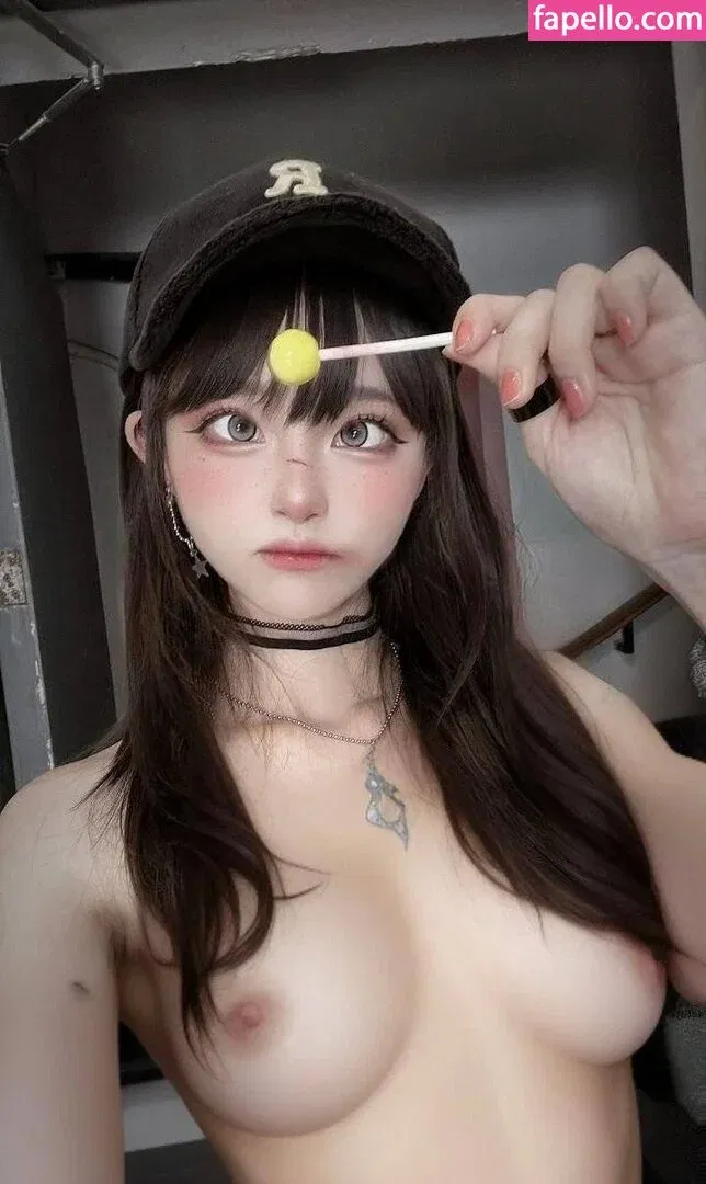 seeuxiaorou Onlyfans Photo Gallery 