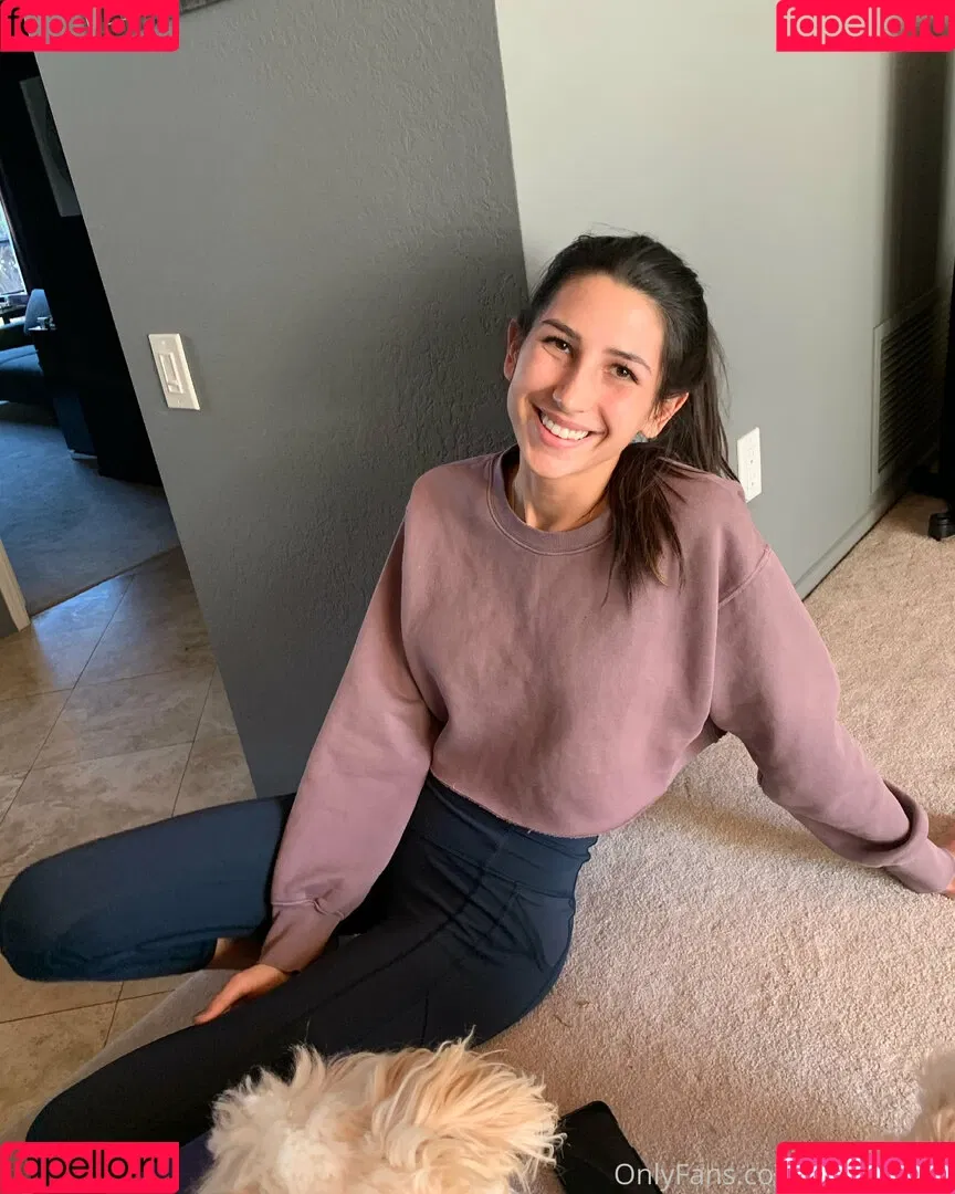 ava18adams Onlyfans Photo Gallery 