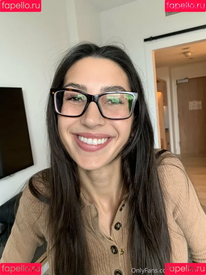 ava18adams Onlyfans Photo Gallery 