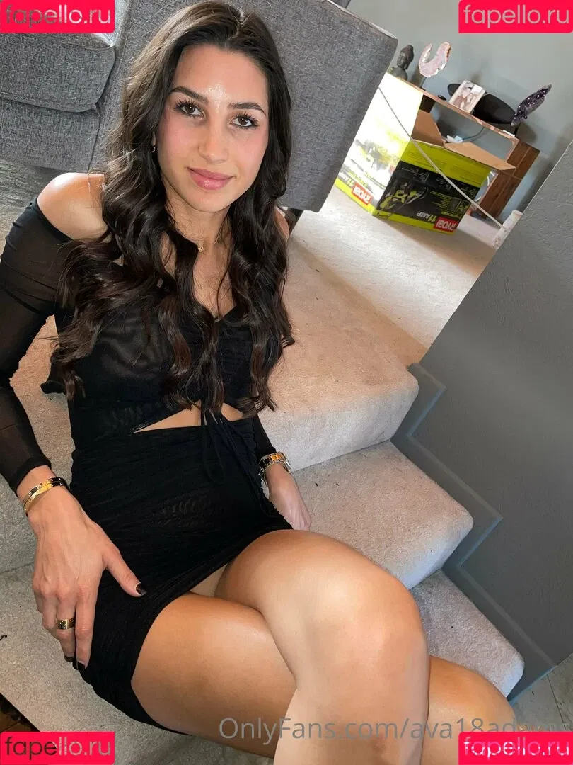 ava18adams Onlyfans Photo Gallery 