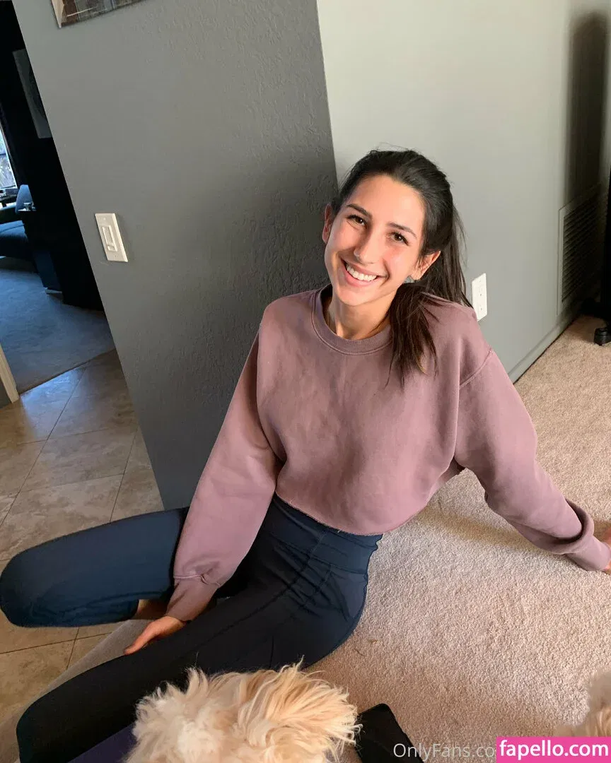 ava18adams Onlyfans Photo Gallery 