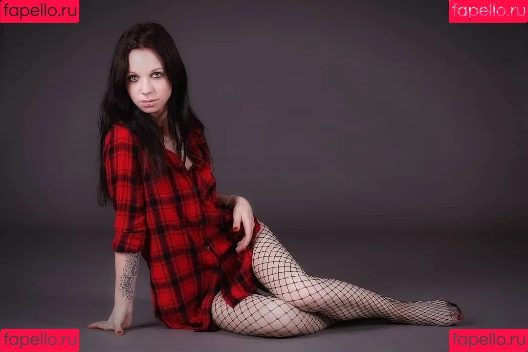 Grinsebaeckchen Onlyfans Photo Gallery 