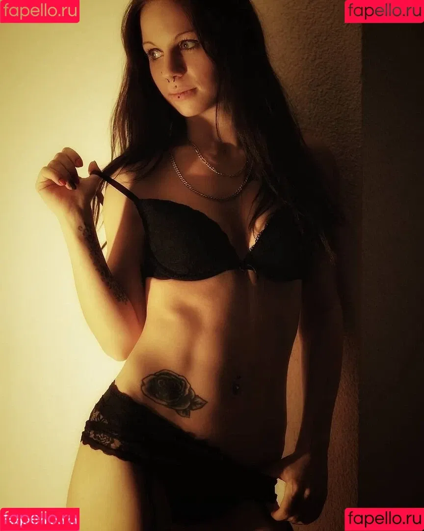 Grinsebaeckchen Onlyfans Photo Gallery 