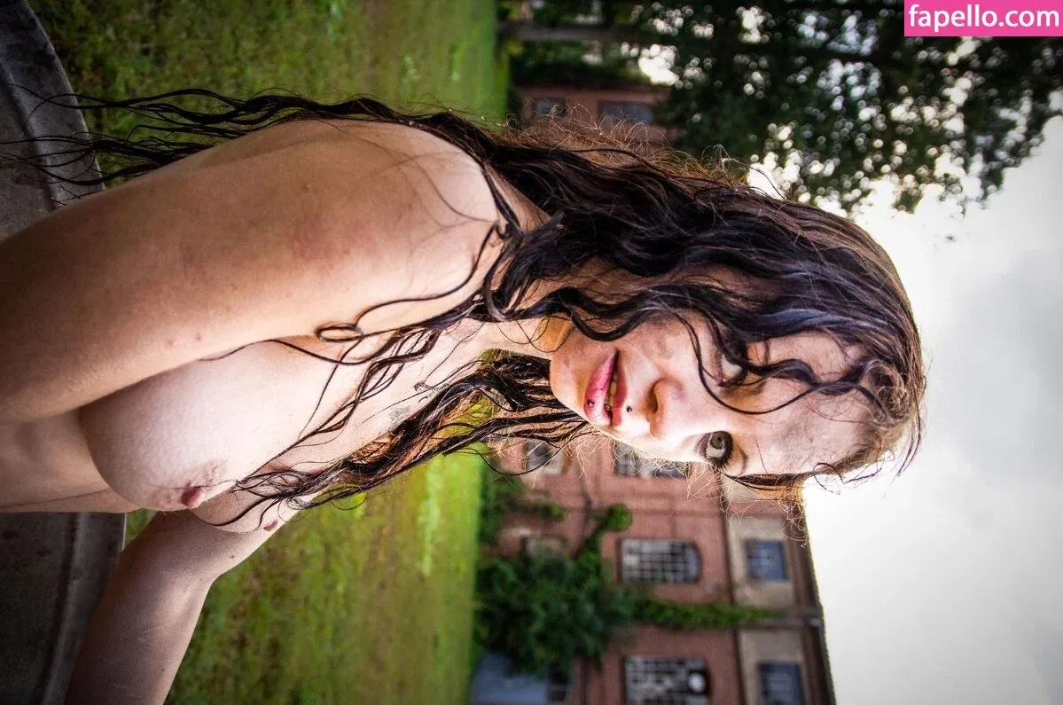 Grinsebaeckchen Onlyfans Photo Gallery 