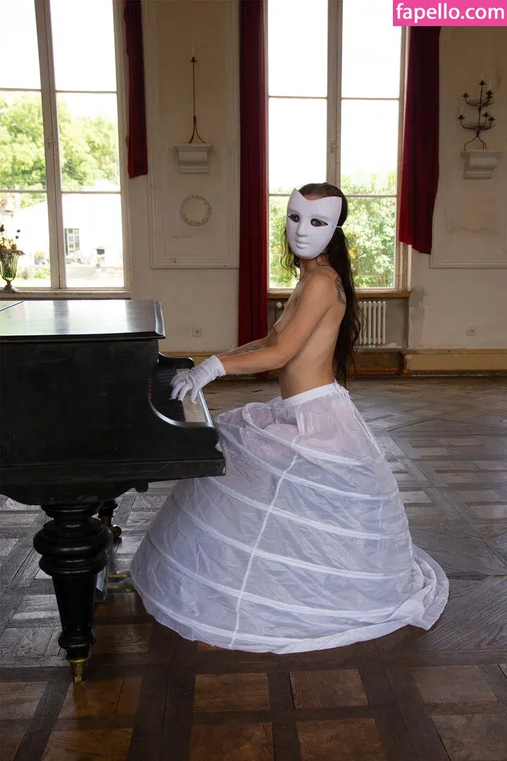 Grinsebaeckchen Onlyfans Photo Gallery 