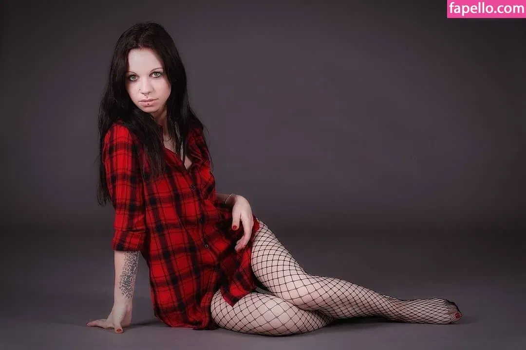 Grinsebaeckchen Onlyfans Photo Gallery 