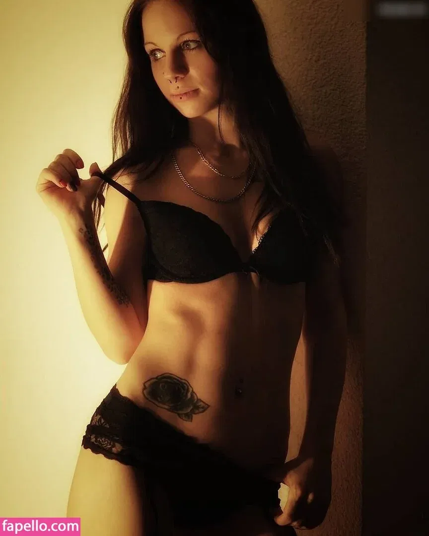 Grinsebaeckchen Onlyfans Photo Gallery 