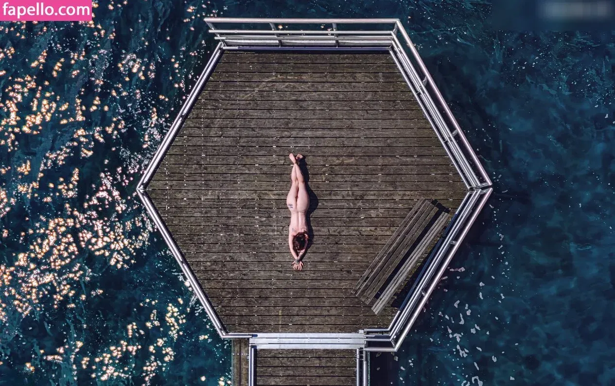 Grinsebaeckchen Onlyfans Photo Gallery 