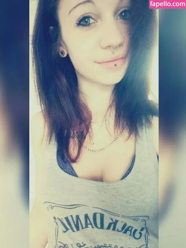 Grinsebaeckchen Onlyfans Photo Gallery 