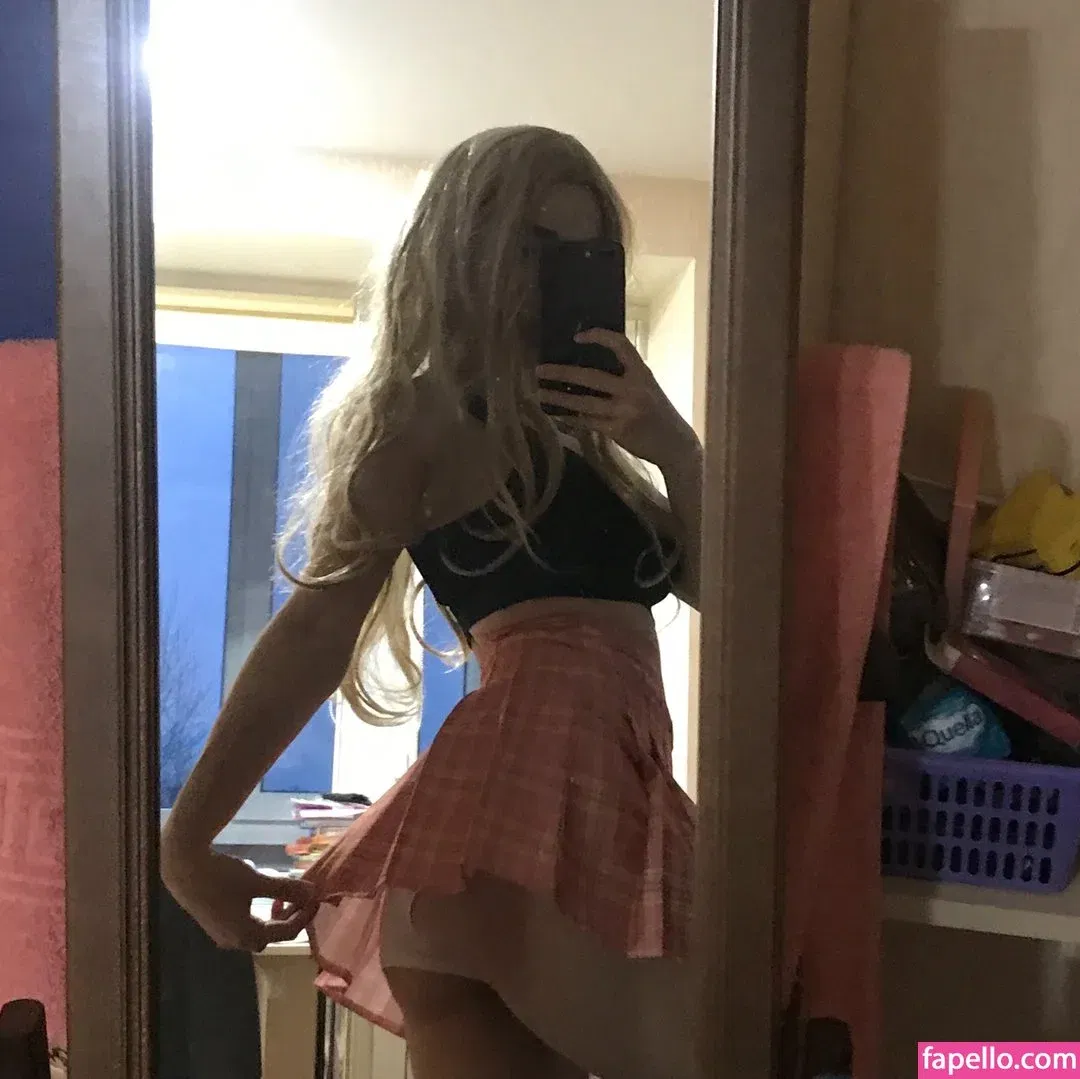 zzzaychonok Onlyfans Photo Gallery 