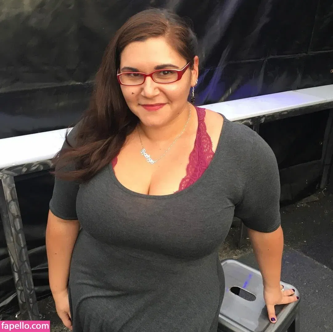 Yael Tygiel Onlyfans Photo Gallery 