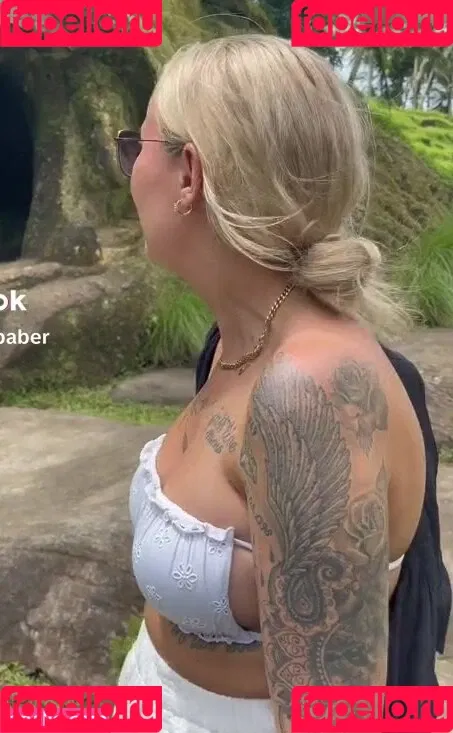 Laberrhababer Sarah Onlyfans Photo Gallery 