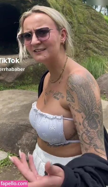 Laberrhababer Sarah Onlyfans Photo Gallery 