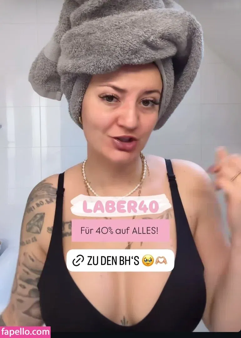 Laberrhababer Sarah Onlyfans Photo Gallery 