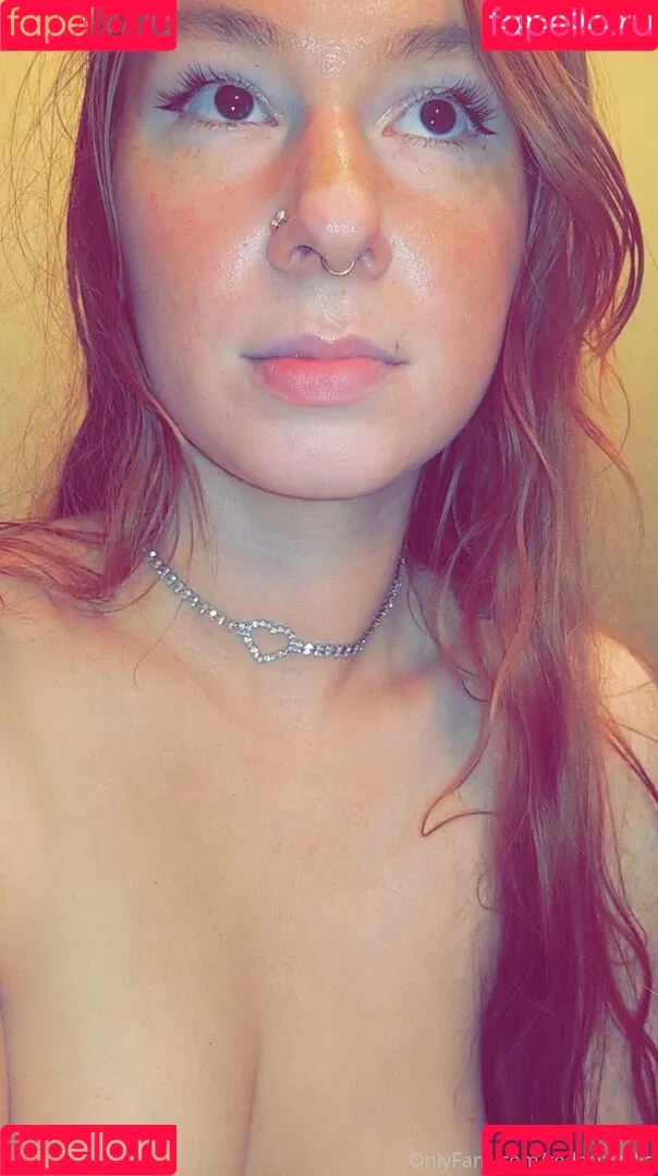 redpunzelle Onlyfans Photo Gallery 