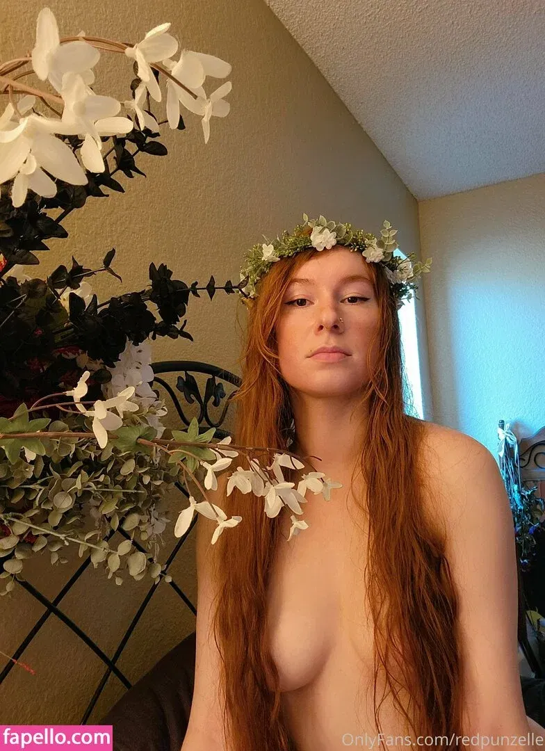 redpunzelle Onlyfans Photo Gallery 