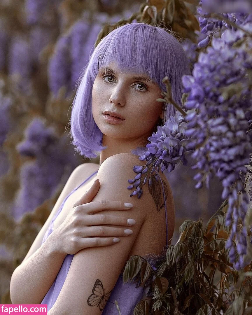 KinkySophiee Onlyfans Photo Gallery 