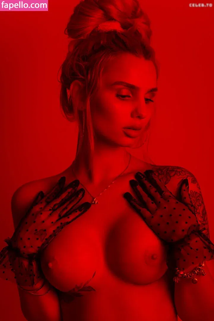 KinkySophiee Onlyfans Photo Gallery 