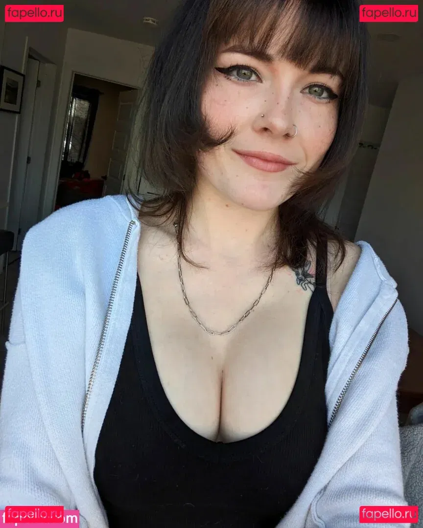 Myllix Onlyfans Photo Gallery 