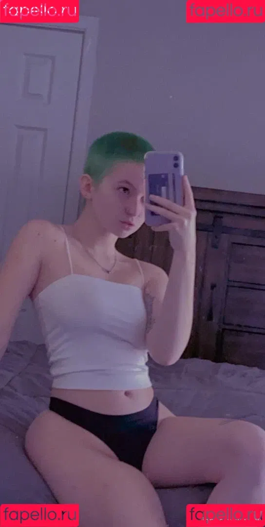 innocentxangelx Onlyfans Photo Gallery 