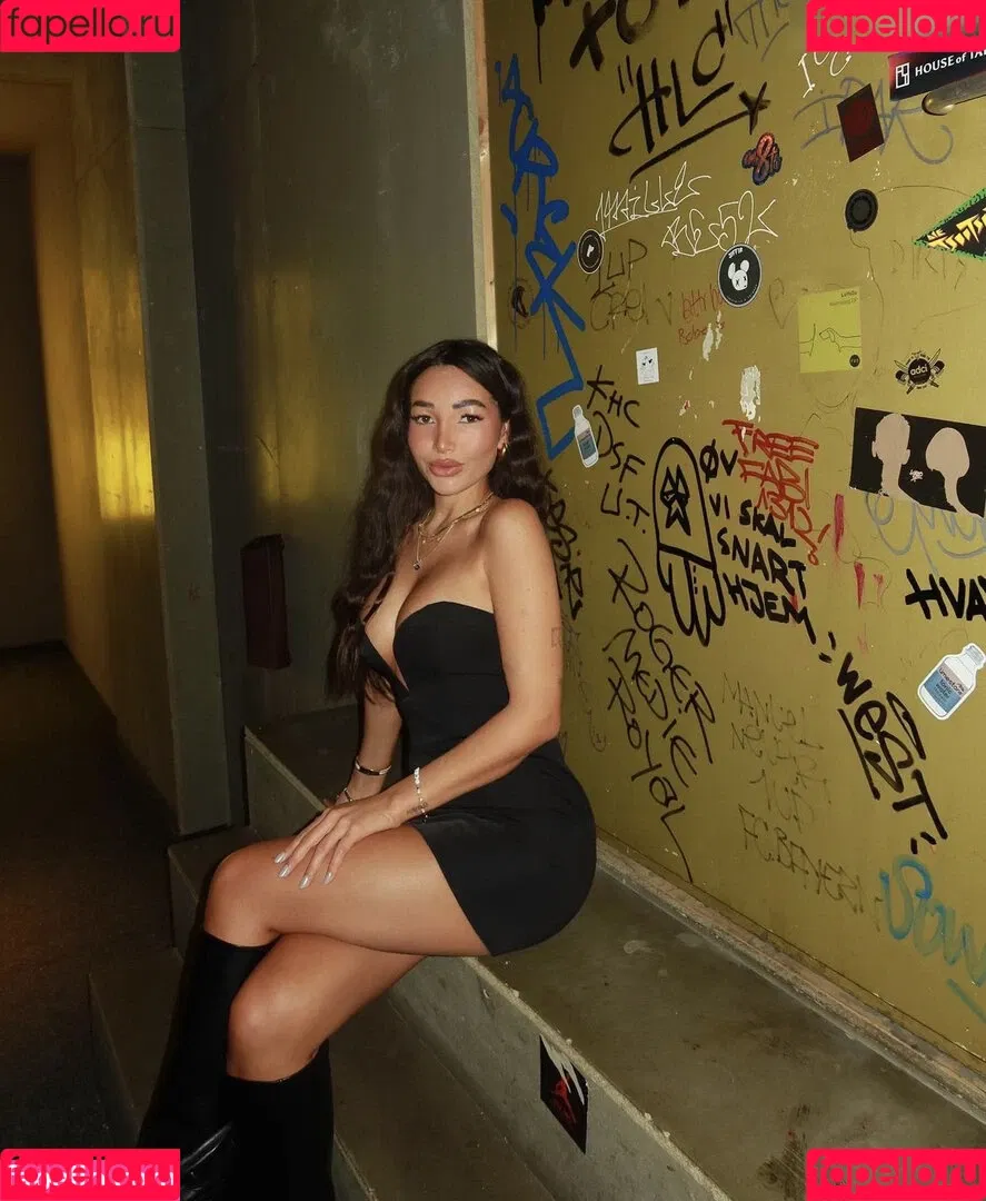 Tatum Sara Onlyfans Photo Gallery 
