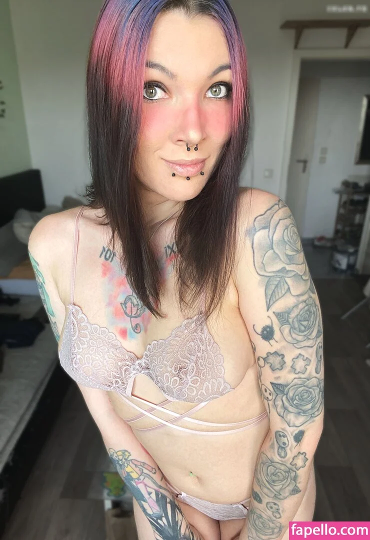 Missmackymeow Onlyfans Photo Gallery 