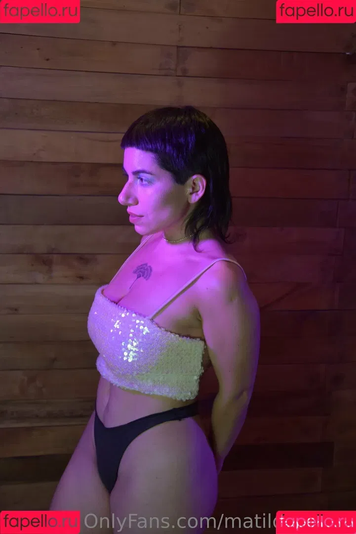 mikkisilveira69 Onlyfans Photo Gallery 