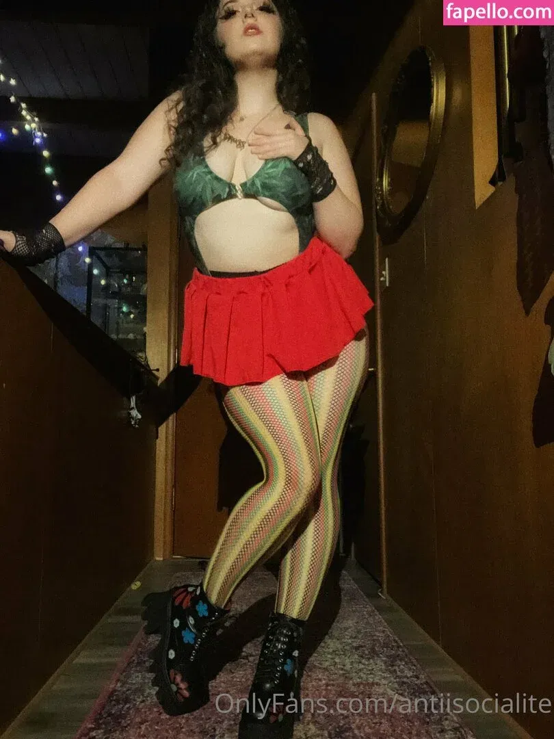 antiisocialite Onlyfans Photo Gallery 