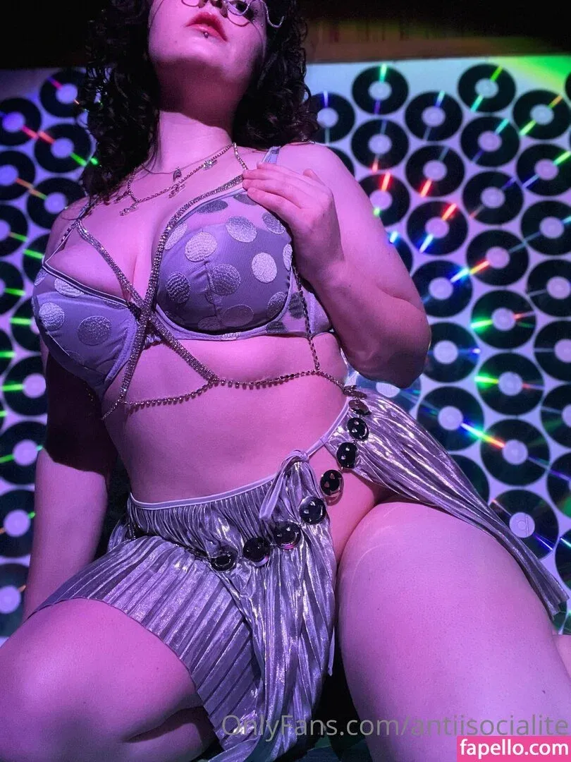 antiisocialite Onlyfans Photo Gallery 