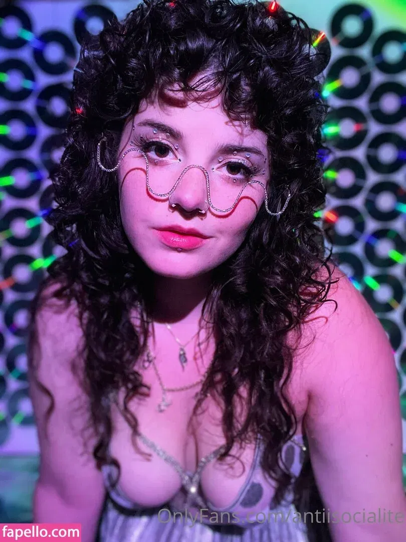 antiisocialite Onlyfans Photo Gallery 