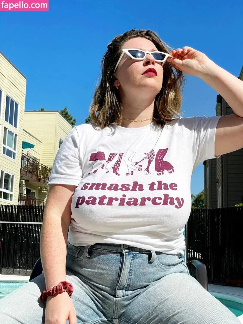 Tori Dunlap Onlyfans Photo Gallery 