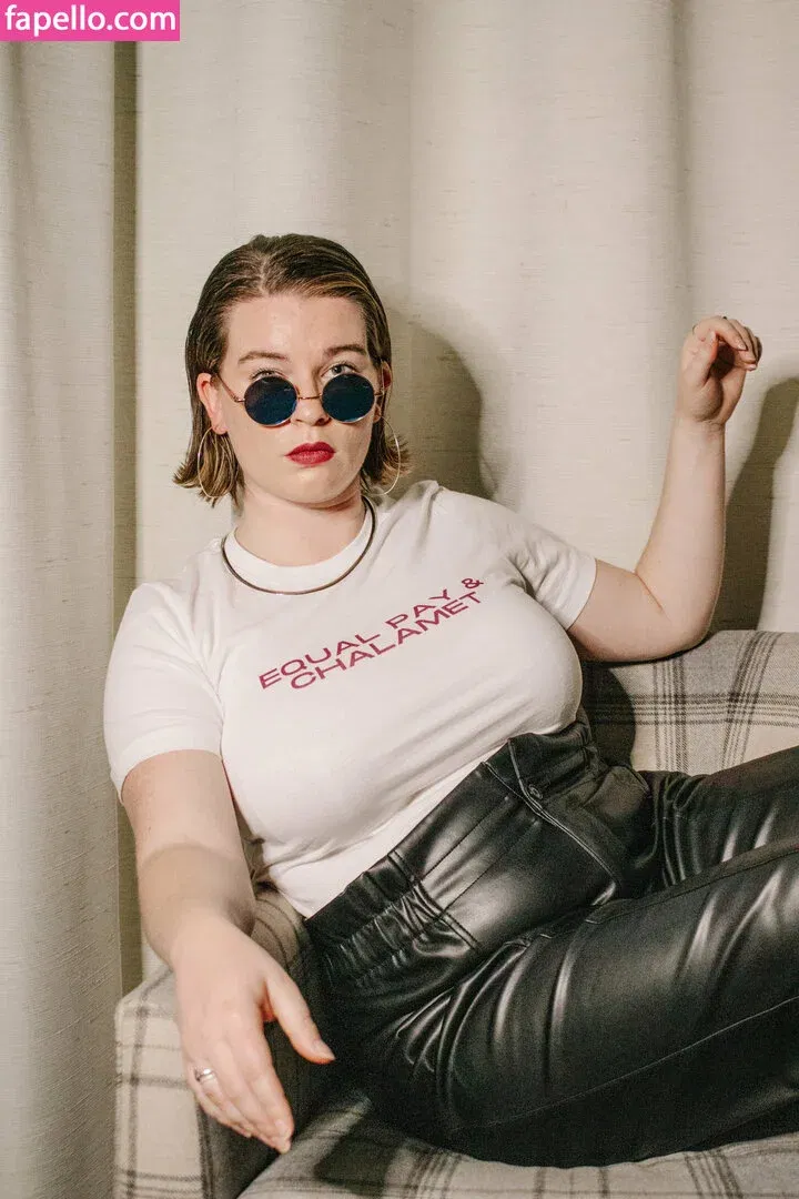 Tori Dunlap Onlyfans Photo Gallery 