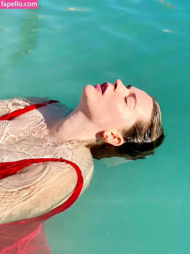 Tori Dunlap Onlyfans Photo Gallery 