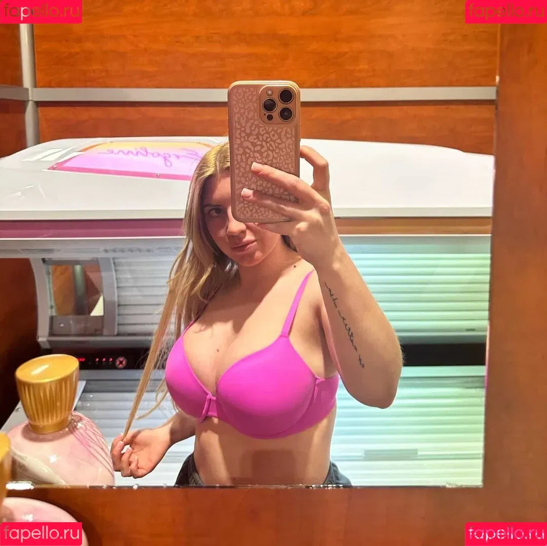 Lara Juicy Onlyfans Photo Gallery 