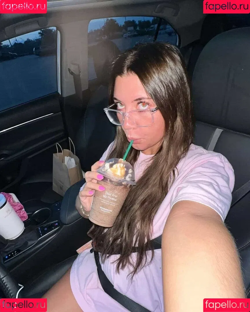 Lara Juicy Onlyfans Photo Gallery 