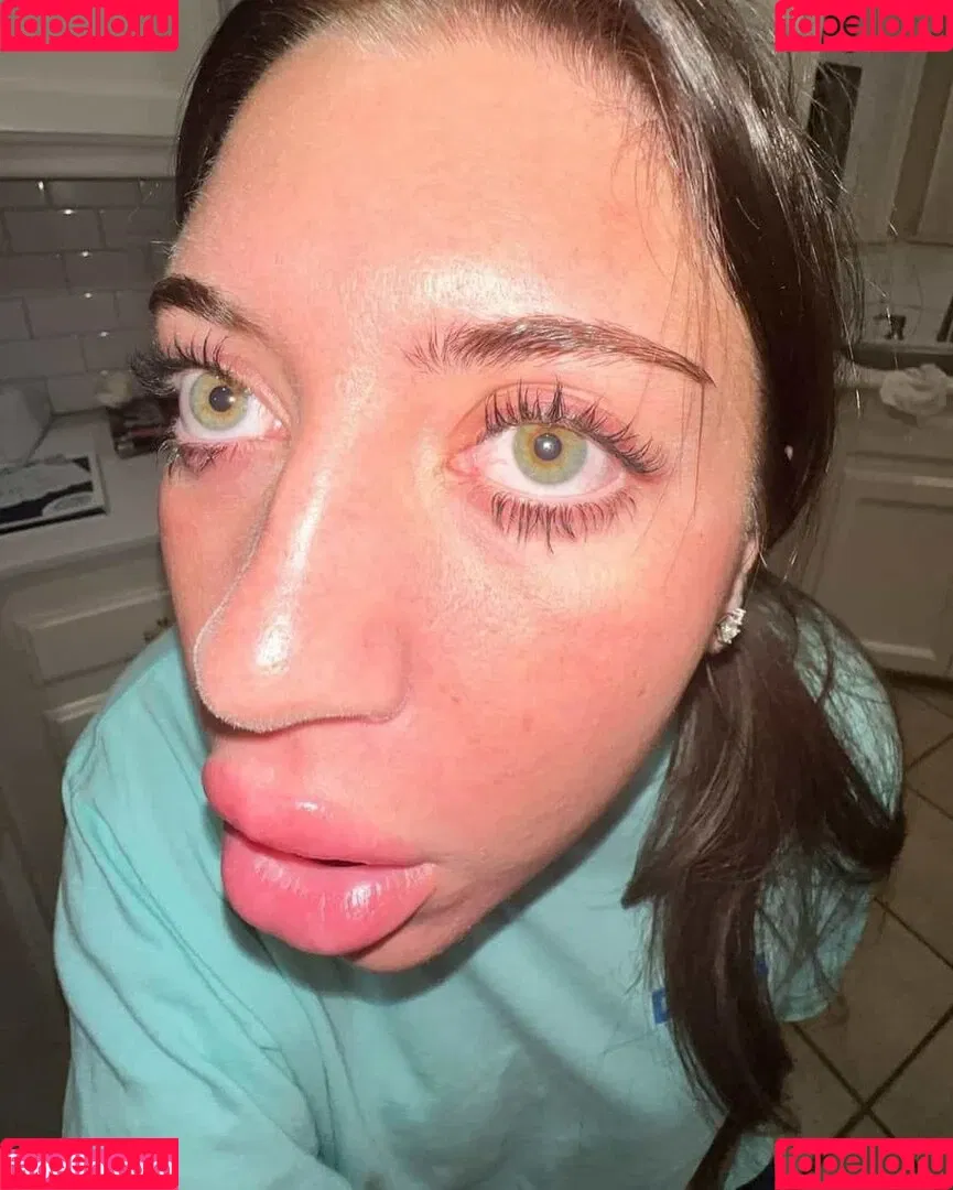 Lara Juicy Onlyfans Photo Gallery 