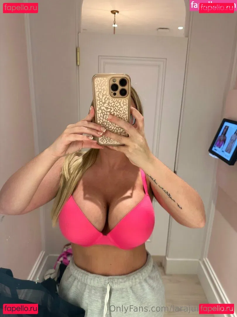 Lara Juicy Onlyfans Photo Gallery 