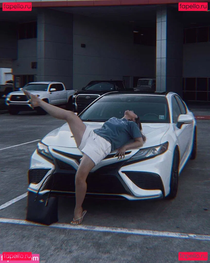 Lara Juicy Onlyfans Photo Gallery 