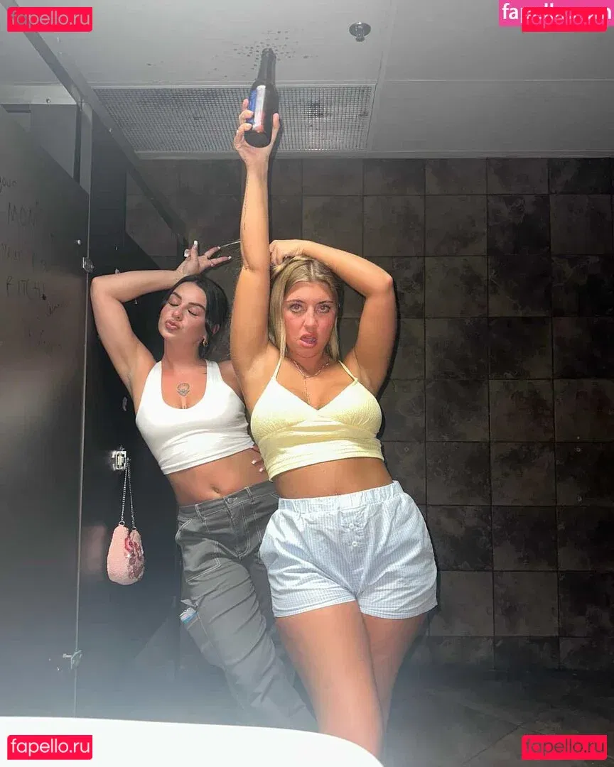 Lara Juicy Onlyfans Photo Gallery 