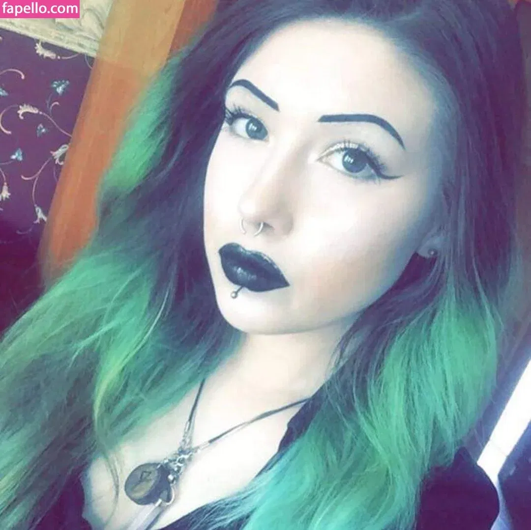 MoreGodheadtestifies Onlyfans Photo Gallery 