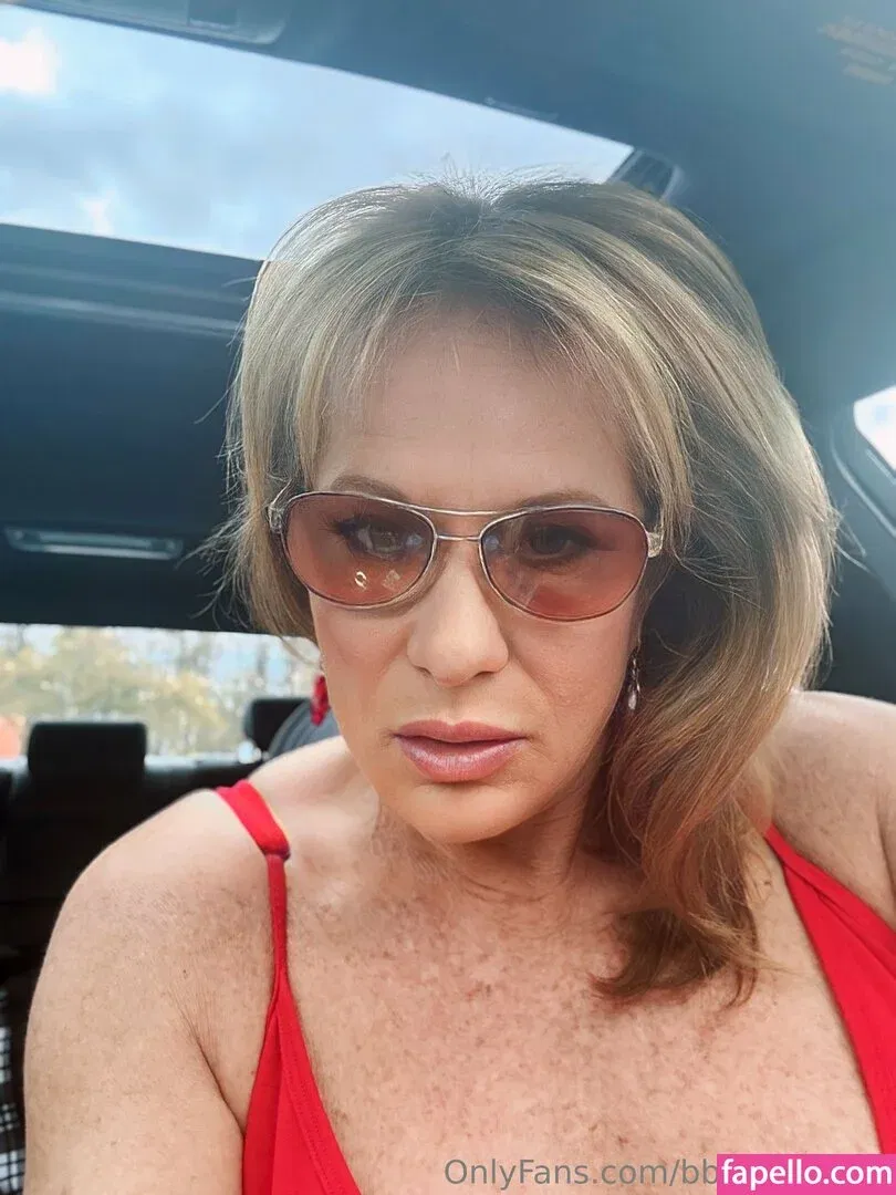 bbcloveslana Onlyfans Photo Gallery 