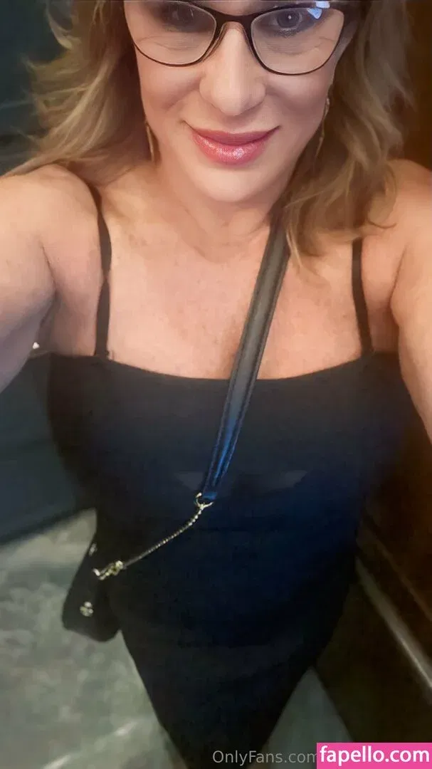 bbcloveslana Onlyfans Photo Gallery 