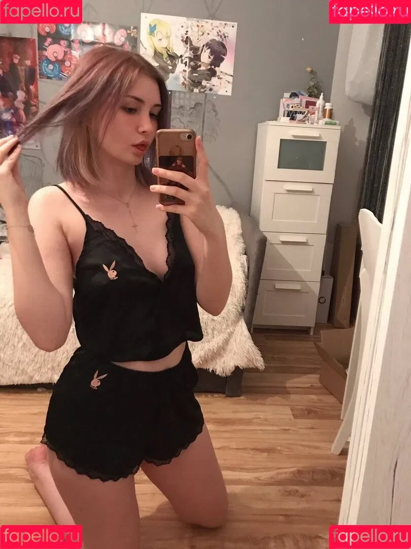 Request Kyermi/Lyreami Onlyfans Photo Gallery 