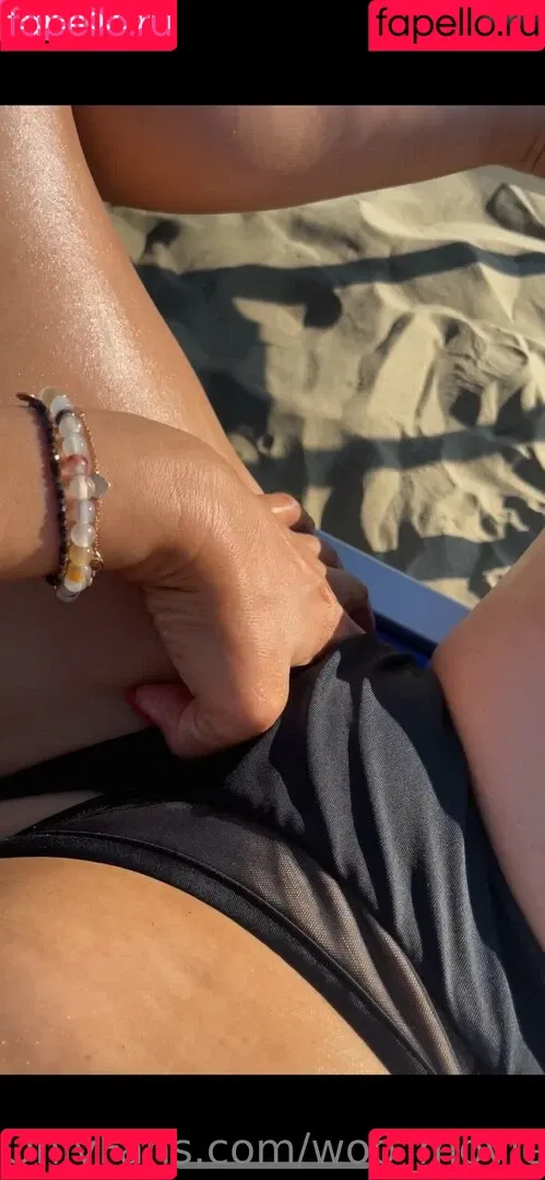 Julia Woo Onlyfans Photo Gallery 