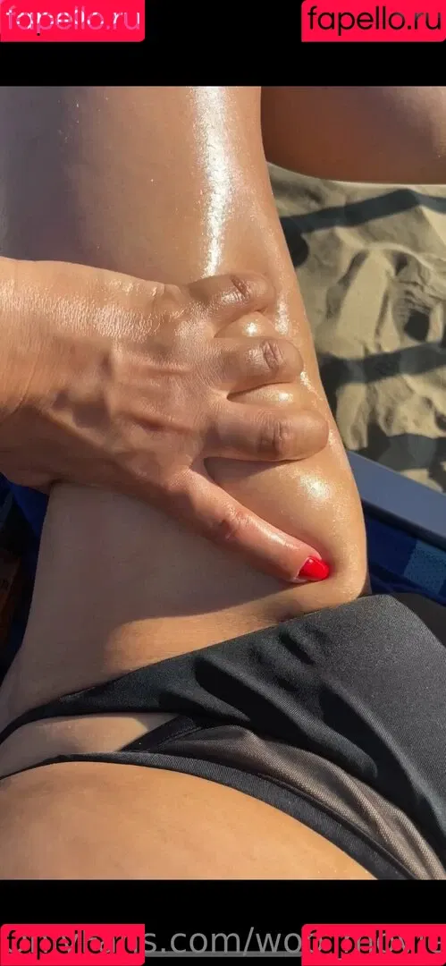 Julia Woo Onlyfans Photo Gallery 